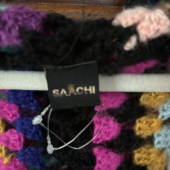 SAACHI Hooded Square Crochet Ruana - Picture 8 of 9